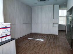 Hexacube (D14), Office #558611611